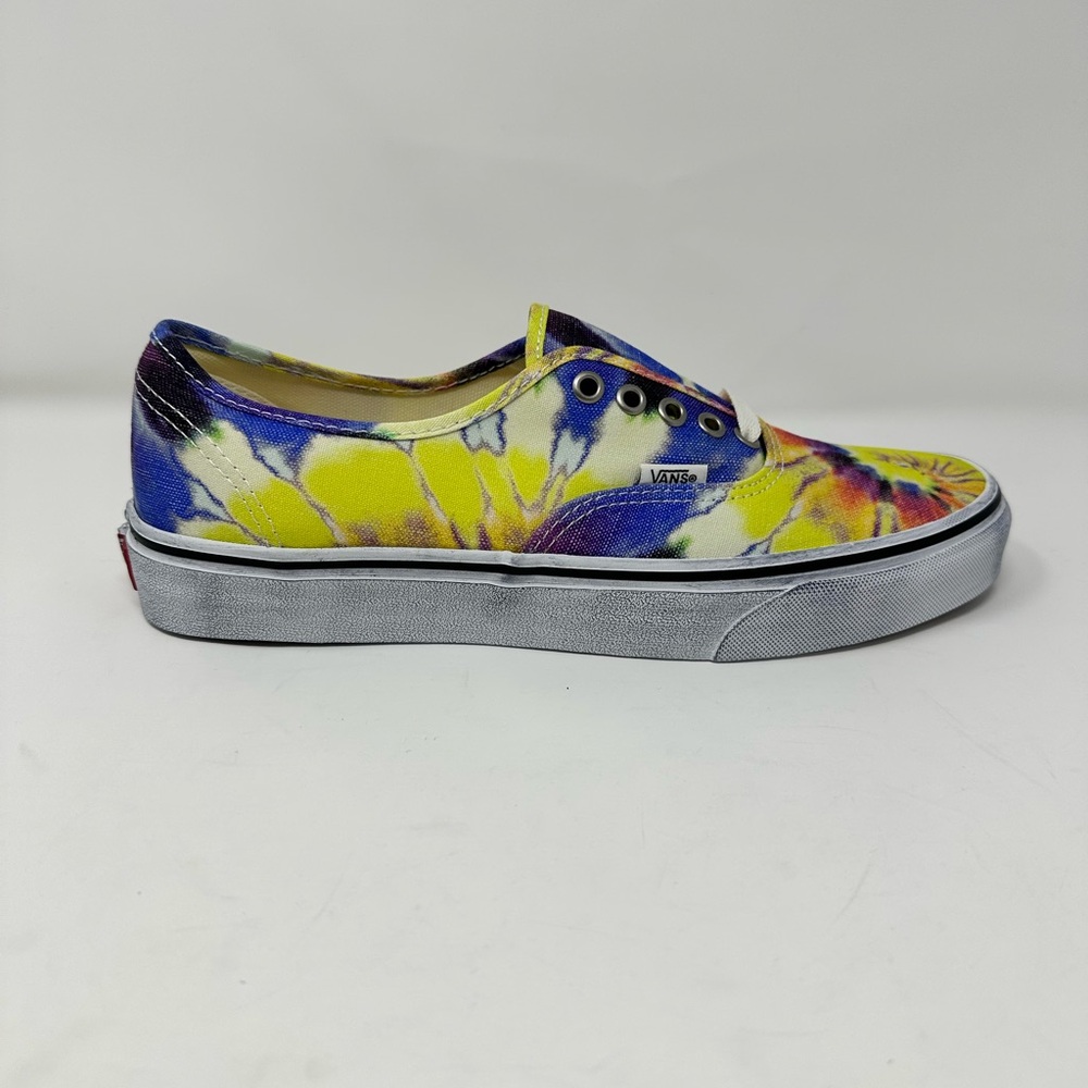 New in Box Vans Authentic Men’s Size 10 Washed Tie Dye True White Skate Shoes